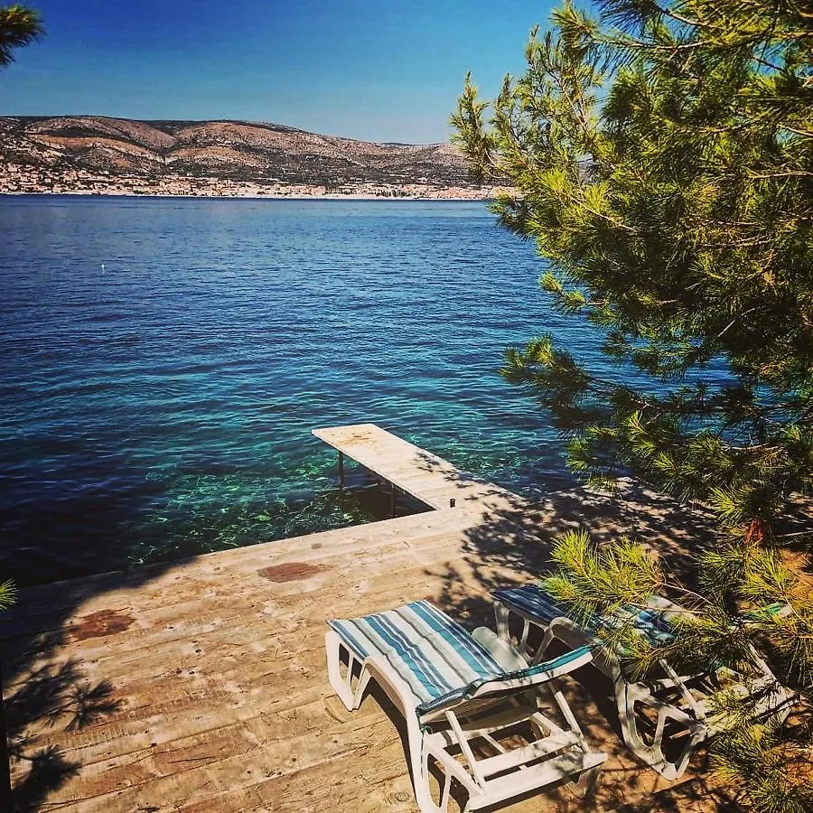 O Sole Apartment With Private Beach Donji Okrug