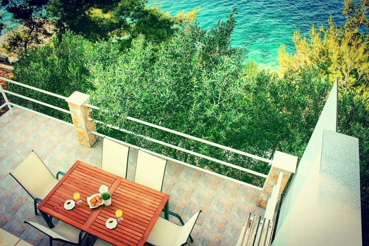O Sole Apartment With Private Beach Donji Okrug   Donji Okrug (Ciovo)